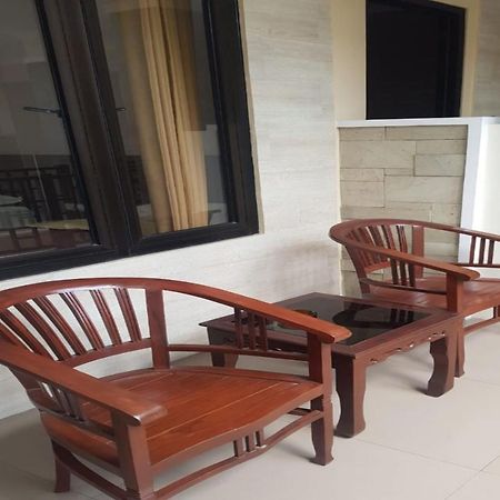 Oyo 2671 Wisma Djaja Syariah Bojonegoro Exteriér fotografie